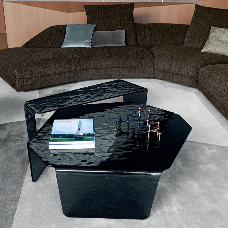 Mesa de centro de vidrio termofusible negro con textura cóncava y convexa forjada, adecuada para sala de estar