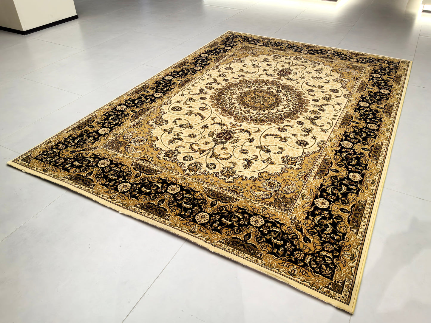 Tapis de salon luxueux à motif européen classique, adapté au salon et à la chambre à coucher