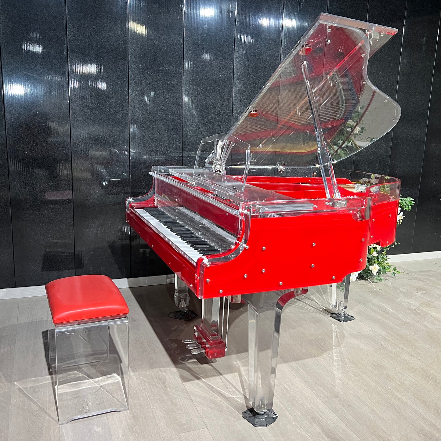 Piano de cola mecánico de acrílico blanco estilo italiano
