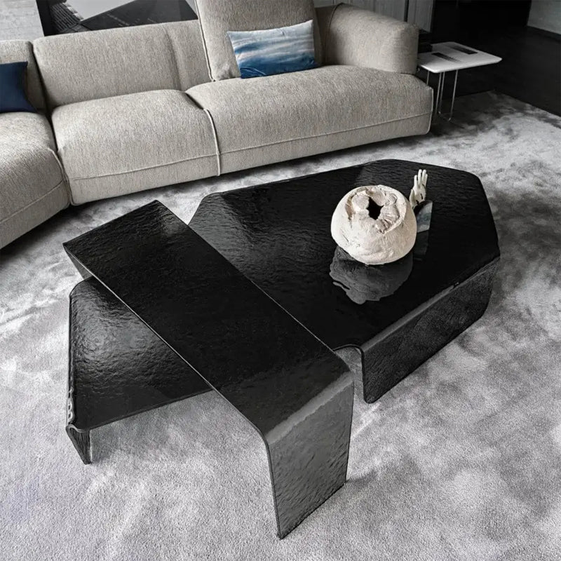 Mesa de centro de vidrio termofusible negro con textura cóncava y convexa forjada, adecuada para sala de estar