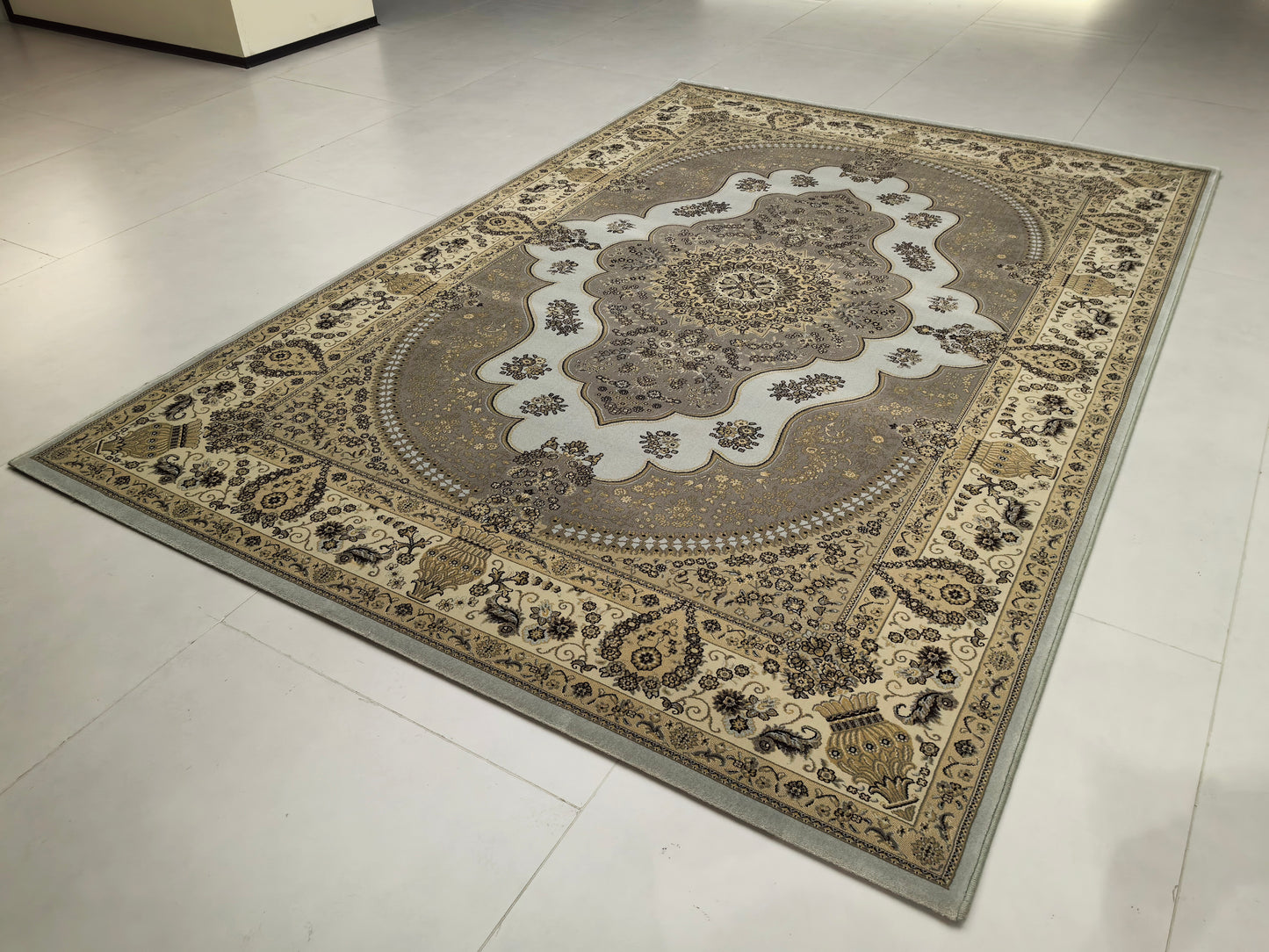 Alfombra de lujo con diseño retro europeo, adecuada para sala de estar y dormitorio