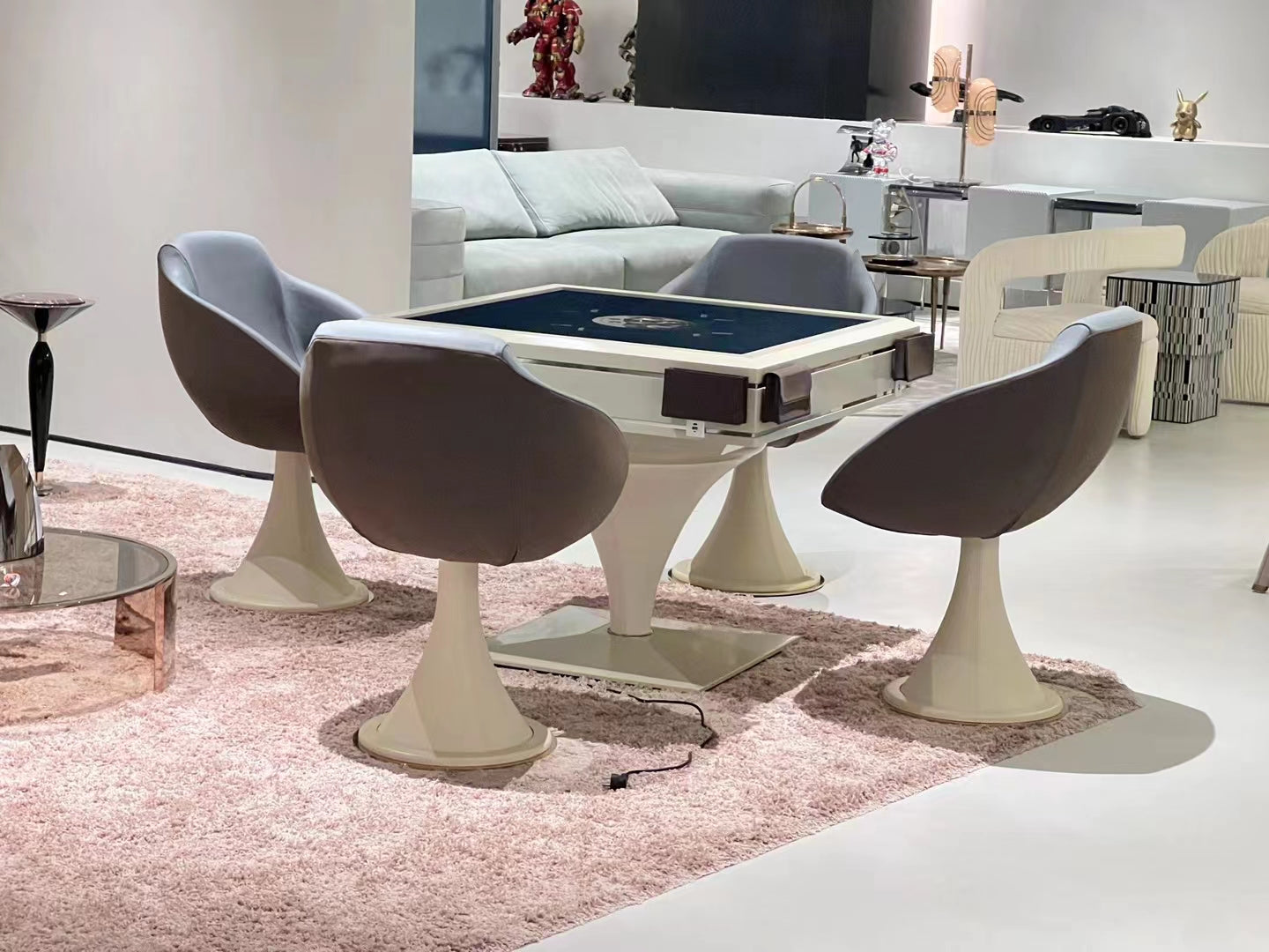 Mesa de mahjong automática personalizada con patas cónicas