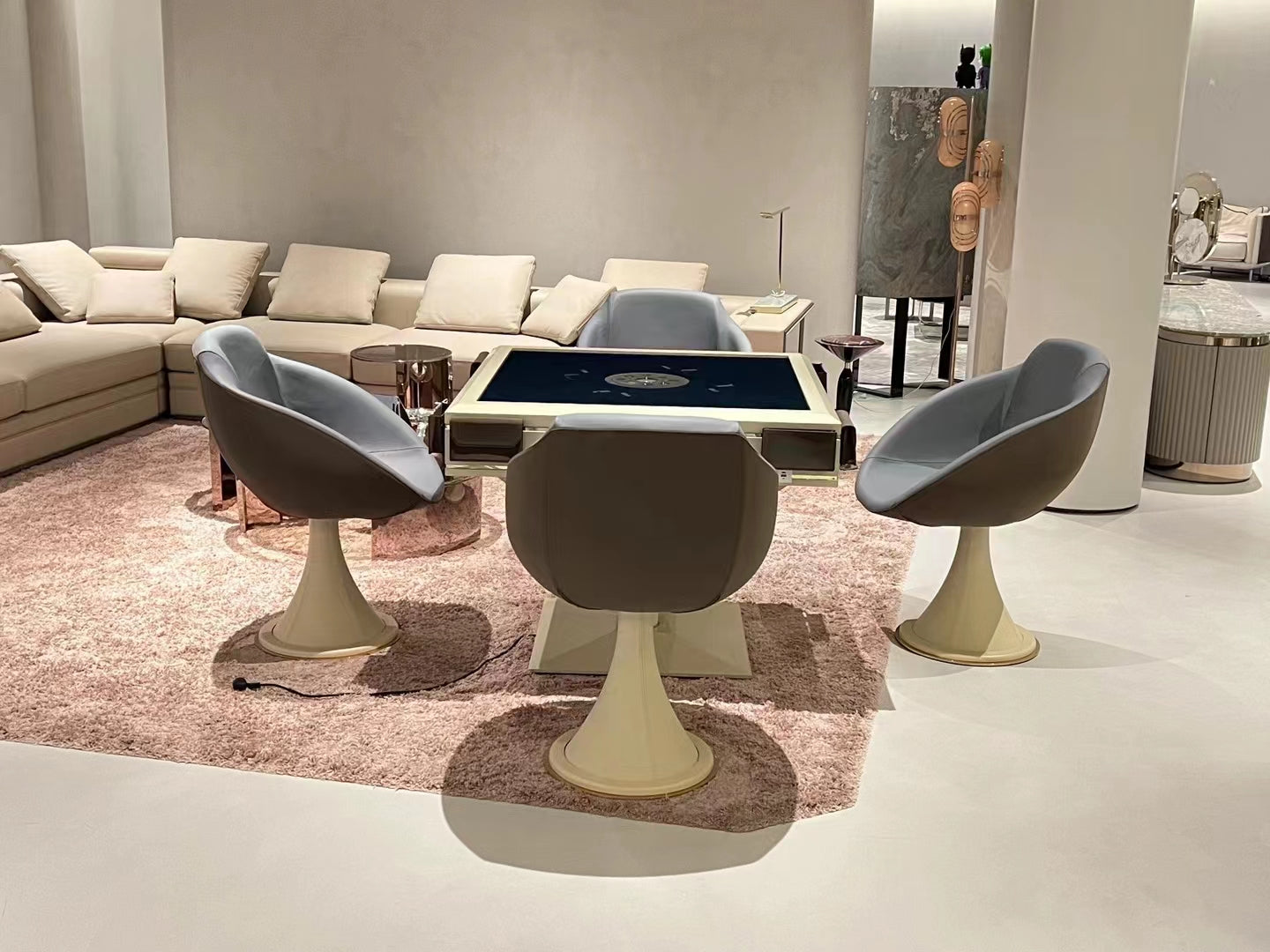 Mesa de mahjong automática personalizada con patas cónicas